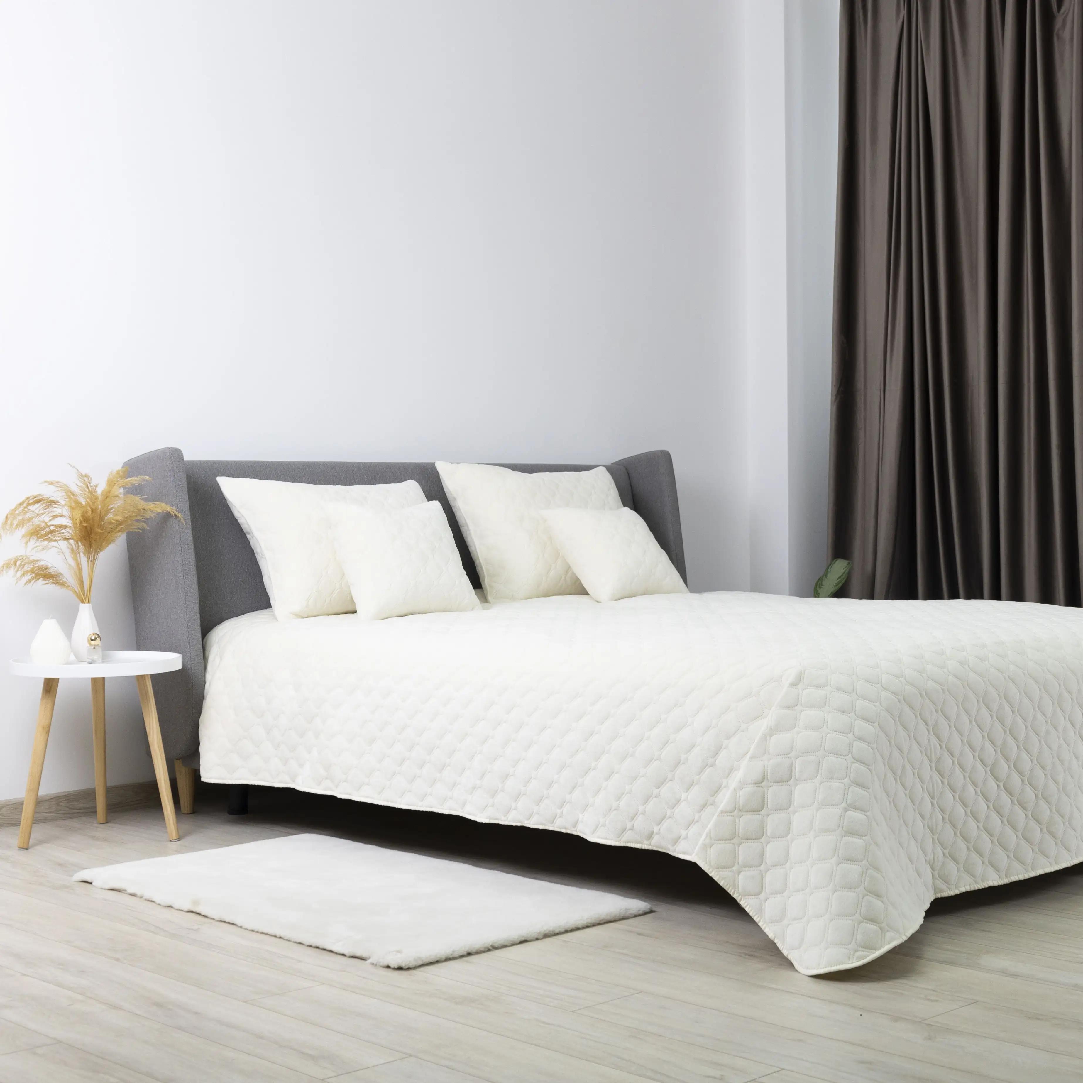 Покривало ТЕП "VELOUR" Молочне/Ромб круглий, 180x240 - Фото 4