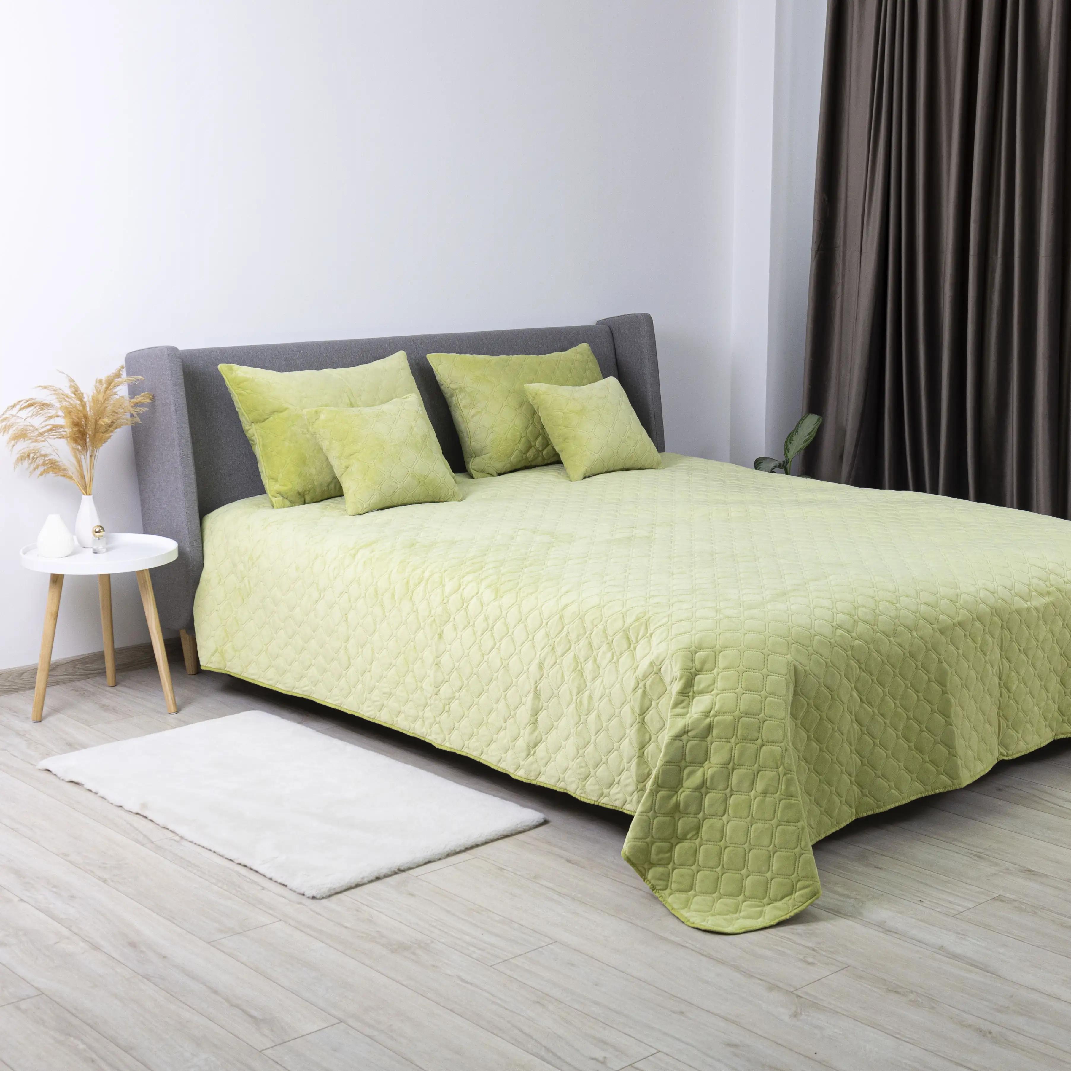 Bed Covers TEP "VELOUR" Salad/Rhombus round, 240x260 - Photo 4