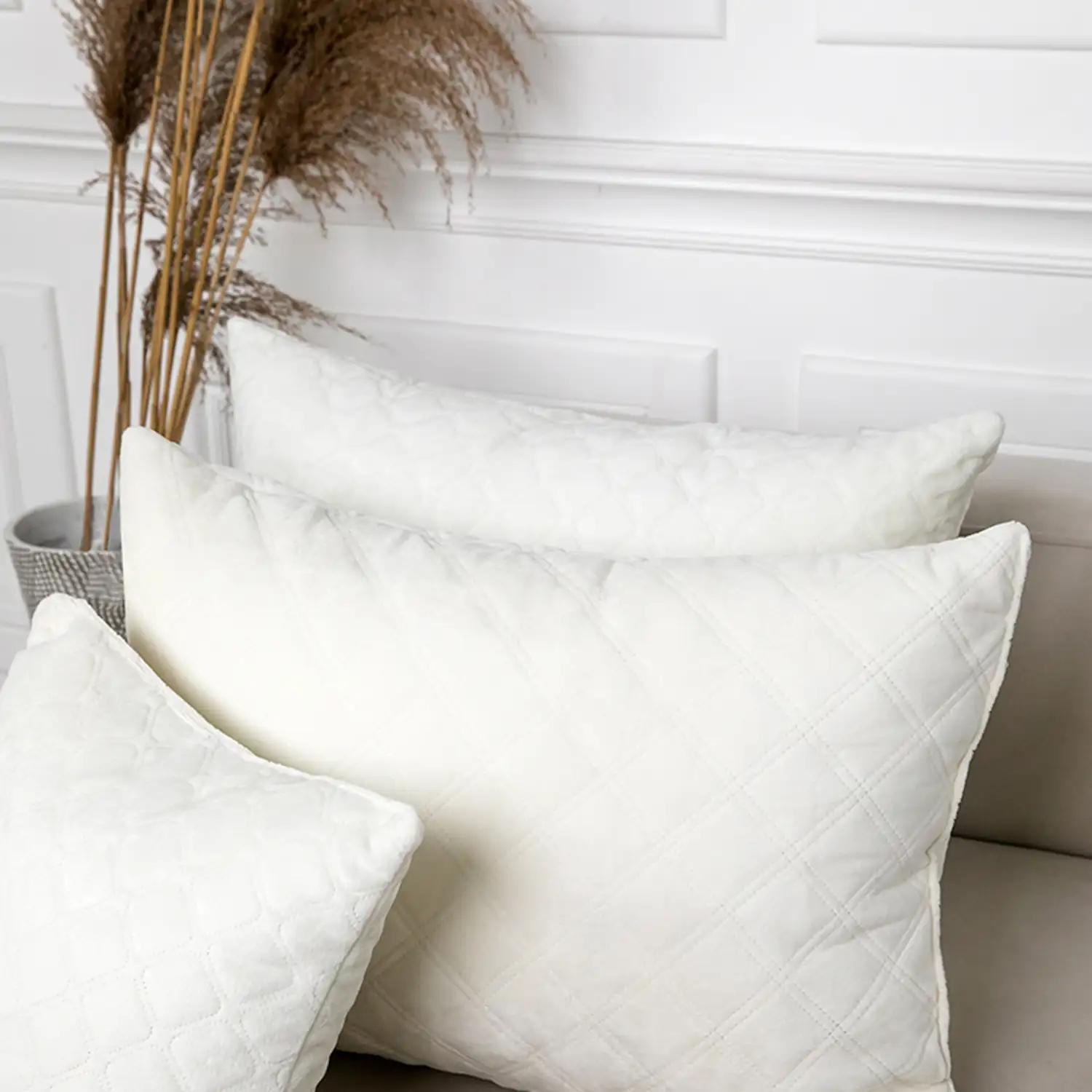 Подушка декоративная "VELOUR" Молочная, 40x40 - Фото 3