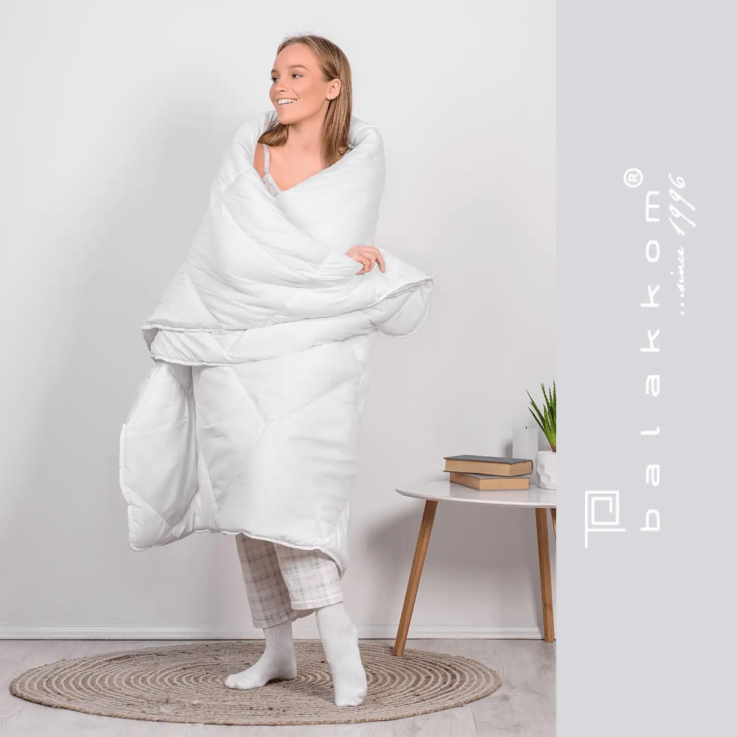 Одеяло FRIENDLY "WHITE COMFORT" 200 г/м², 200x220 - Фото 8