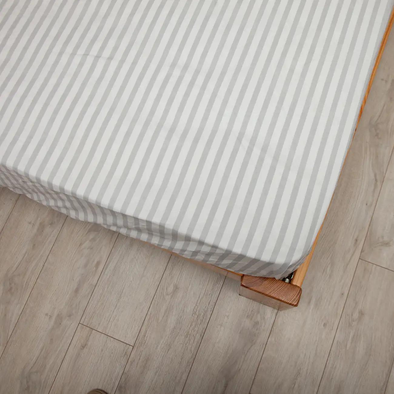 Простынь "НАТХНЕННЯ" с резинкой Серая полоска, 120x200 - Фото 3