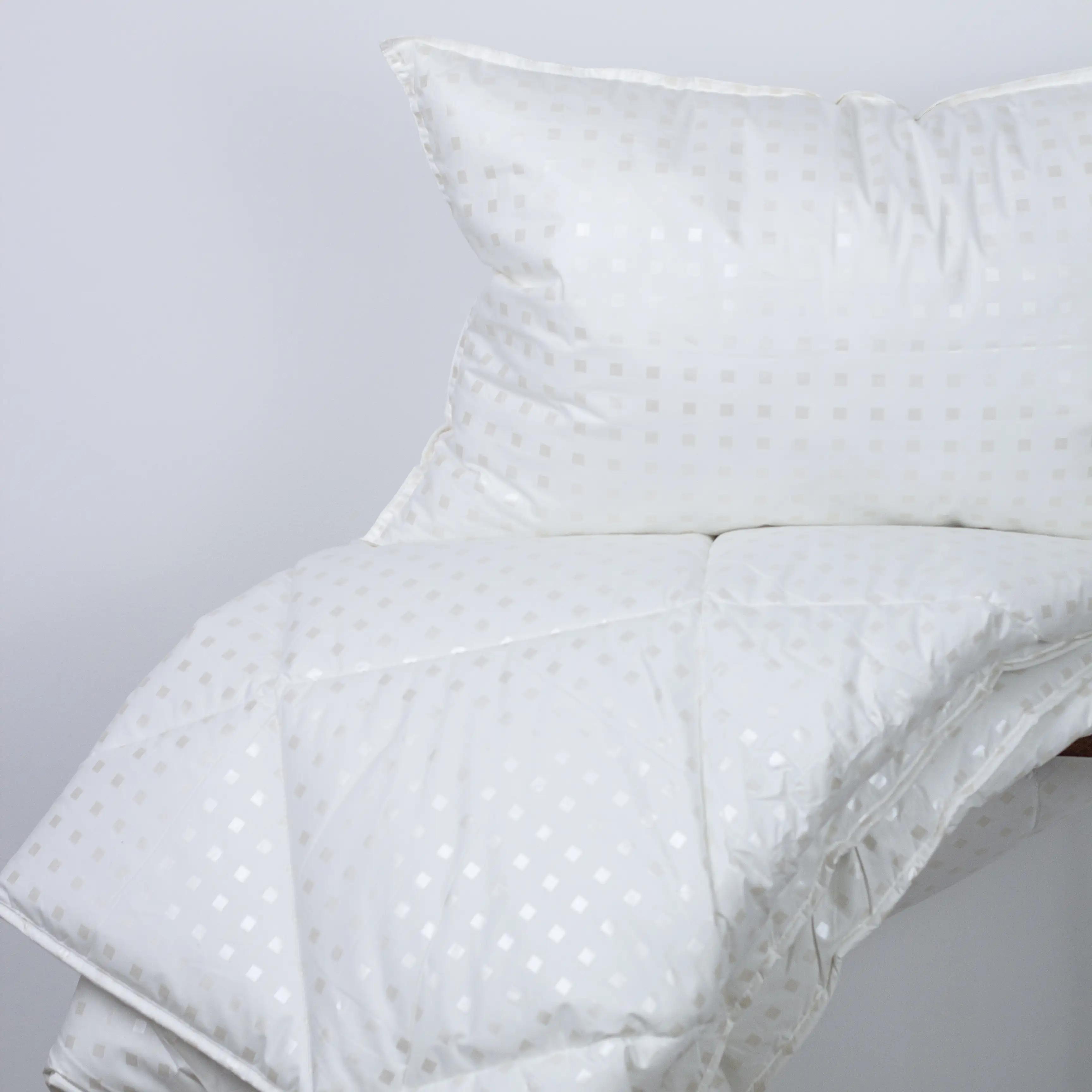 Ковдра FRIENDLY ТЕП "ЛЕБЕДИНИЙ ПУХ" металізований друк, 200x210 - Фото 6