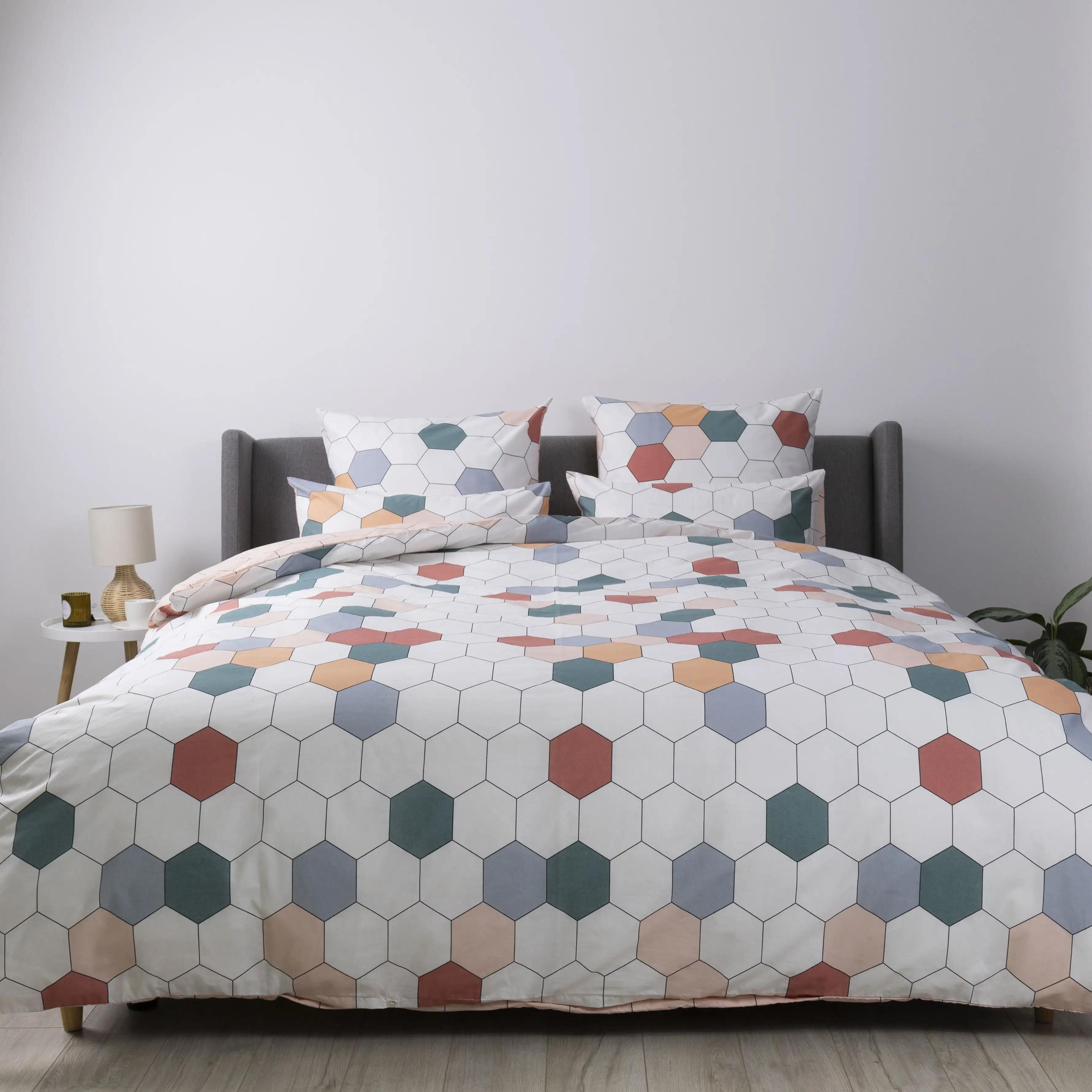 Постельное белье ТЕП "Happy Sleep" Красочные соты, 50x70, полуторное - Фото 2