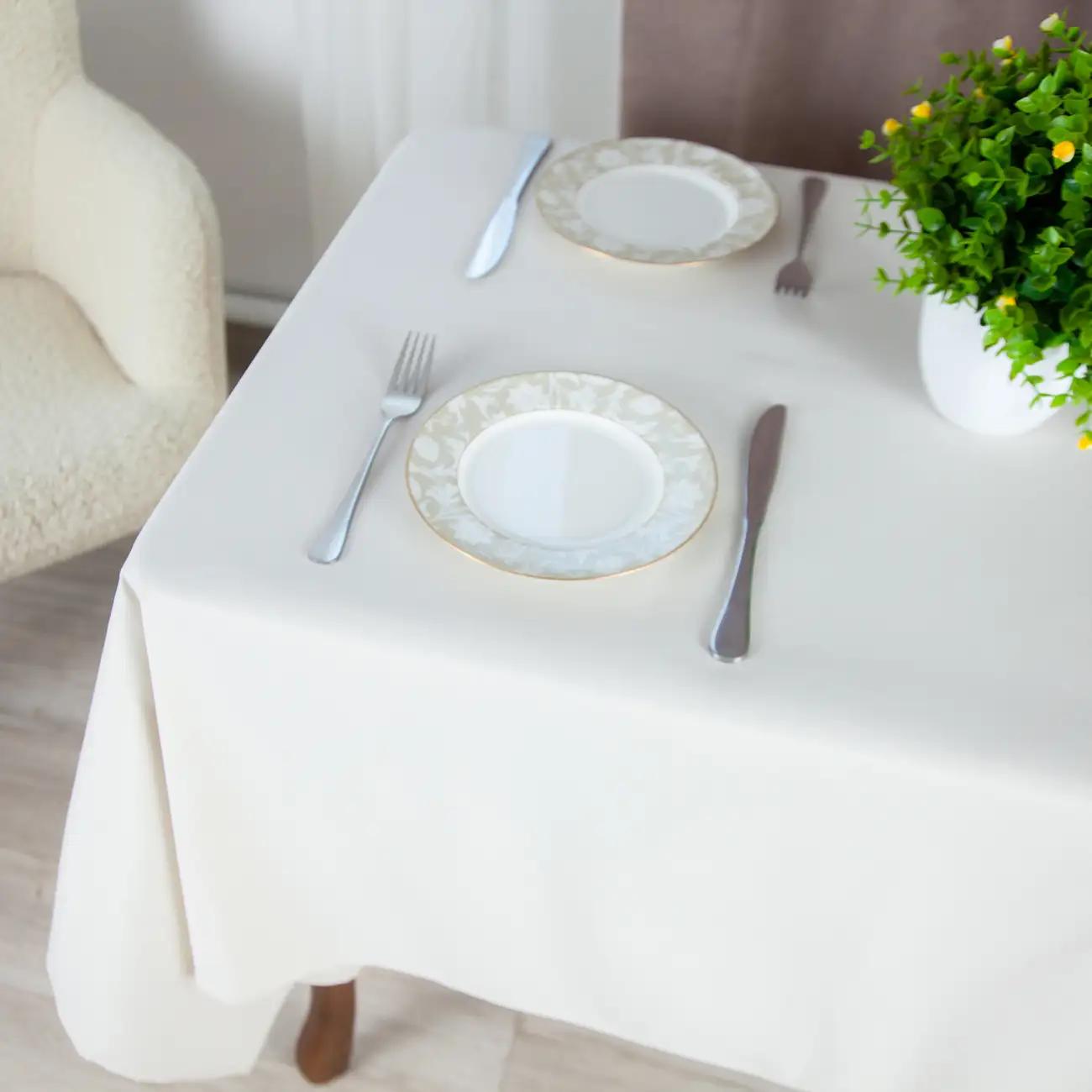 Скатертина "Aquastop" водовідштовхуюча Milky White