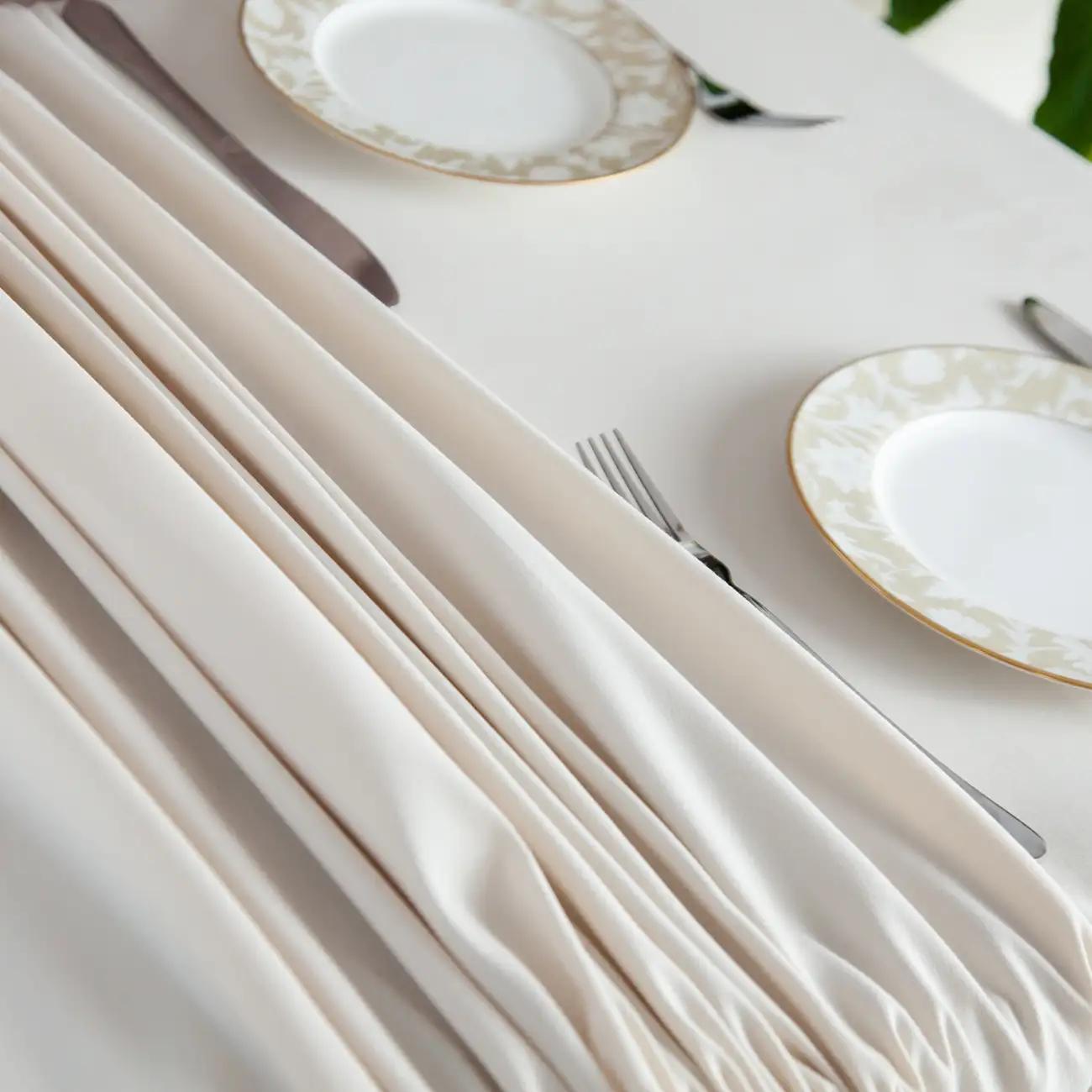 Скатертина "Aquastop" водовідштовхуюча Milky White, 150x220 - Фото 4