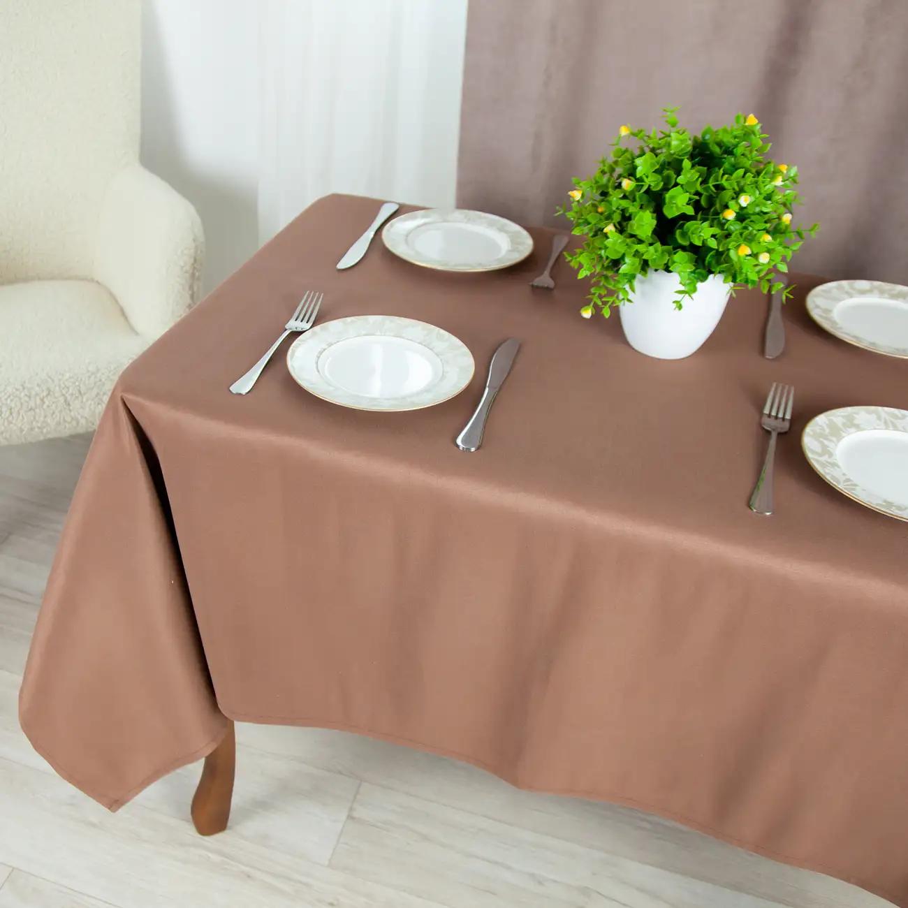 Скатертина "Aquastop" водовідштовхуюча Brownie