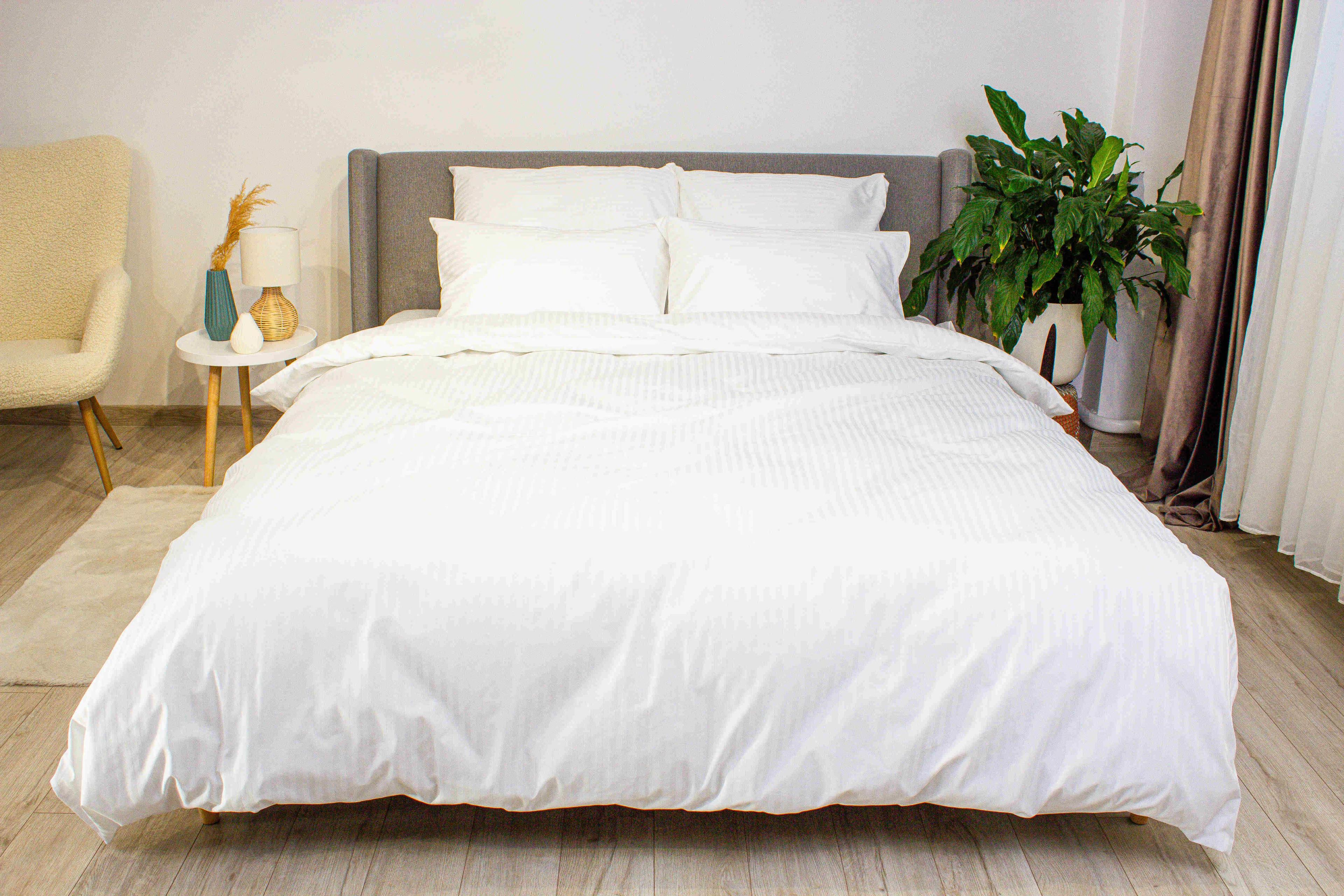 Постельное белье ТЕП "СТРАЙП САТИН" Optical white