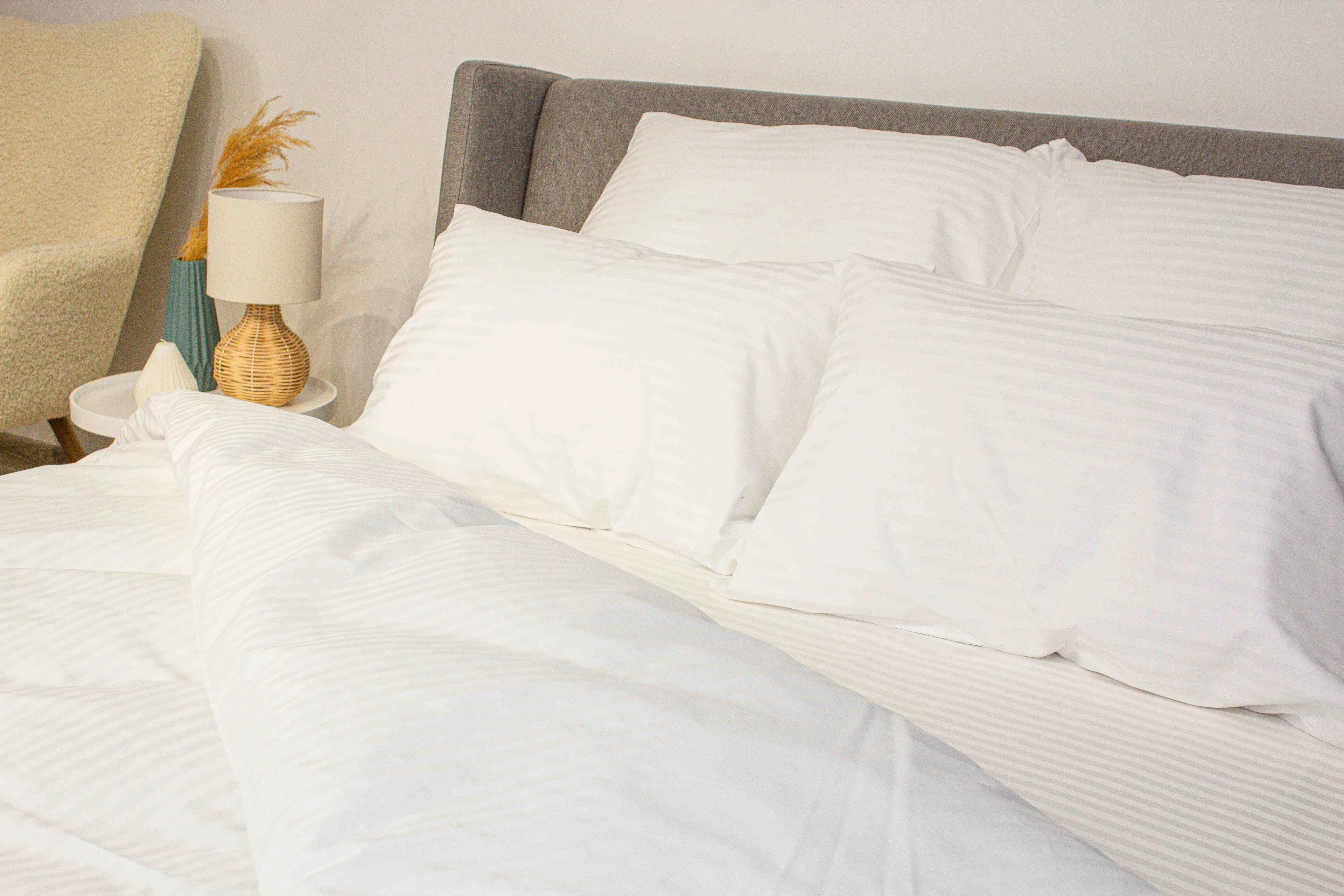 Постельное белье ТЕП "СТРАЙП САТИН" Optical white, евро - Фото 7