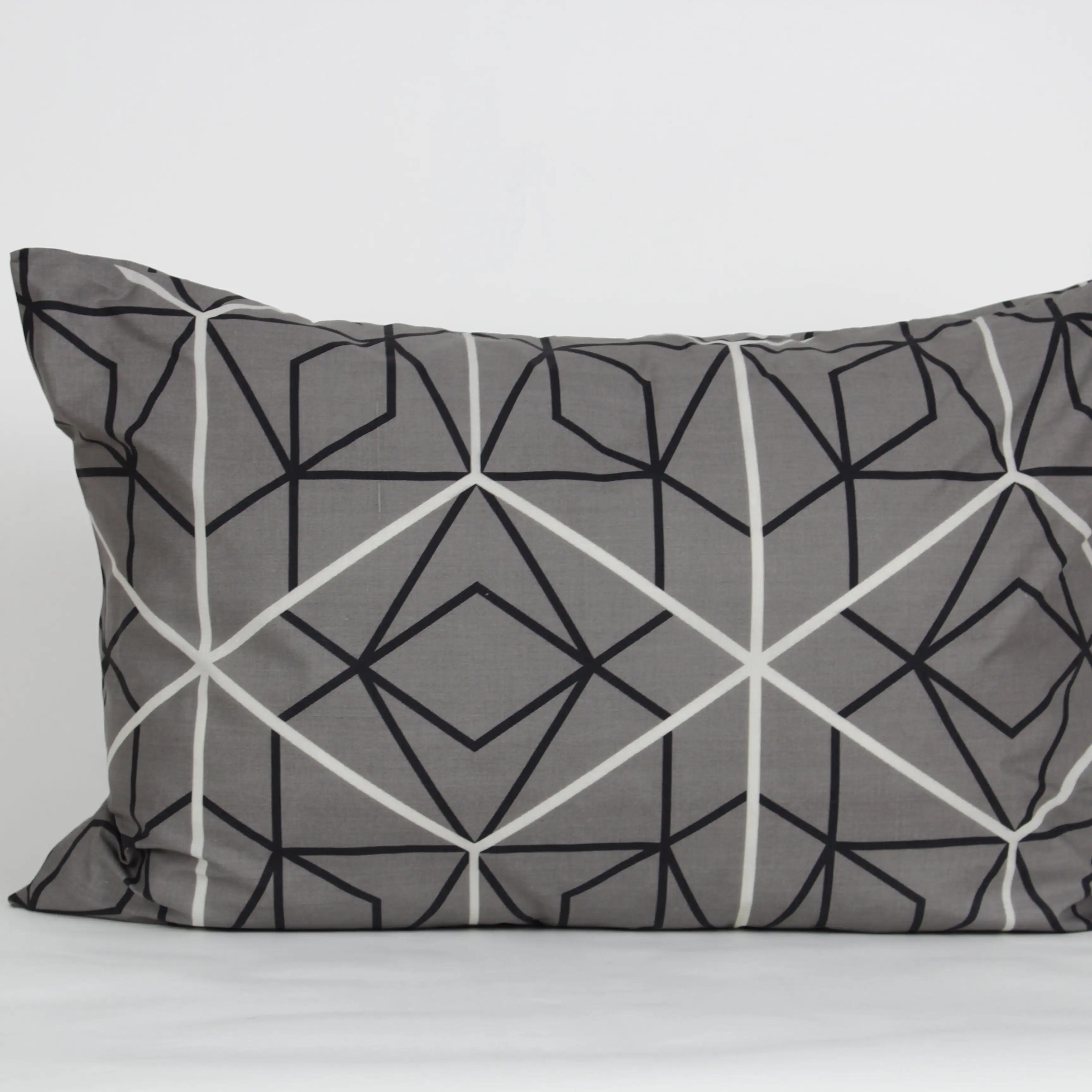 Комплект наволочок ТЕП скрутка Quadro Stars grey FR, 70x70 - Фото 2