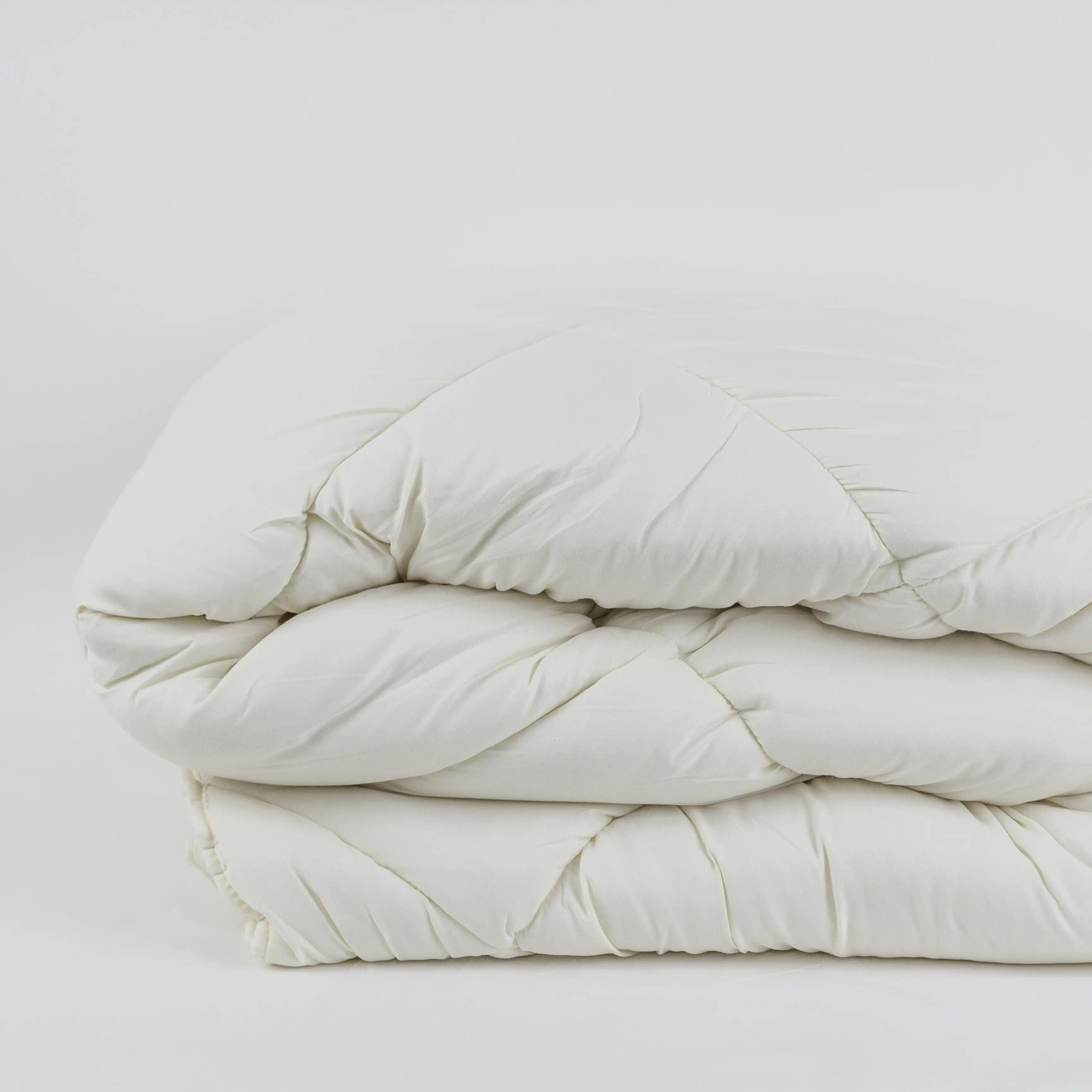 Ковдра FRIENDLY "ALASKA" Молочне некомбіноване, 180x205 - Фото 6