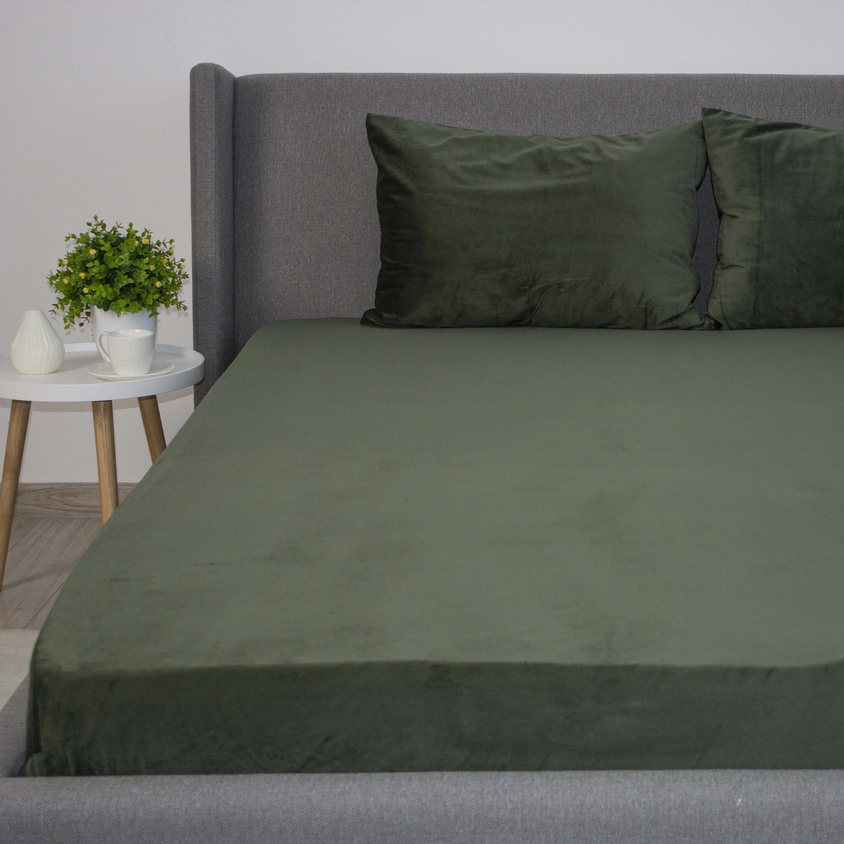 Простирадло ТЕП "VELOUR" з резинкою темно-зелений