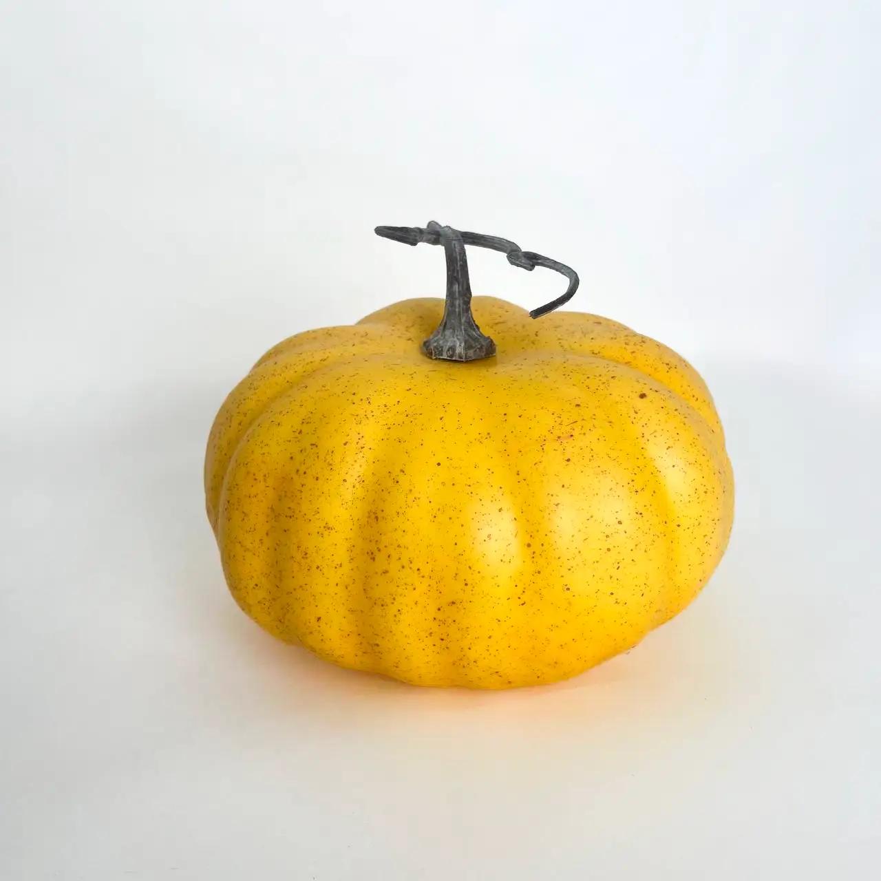 Декоративна фігурка “Golden Field”, 25 см, жовта