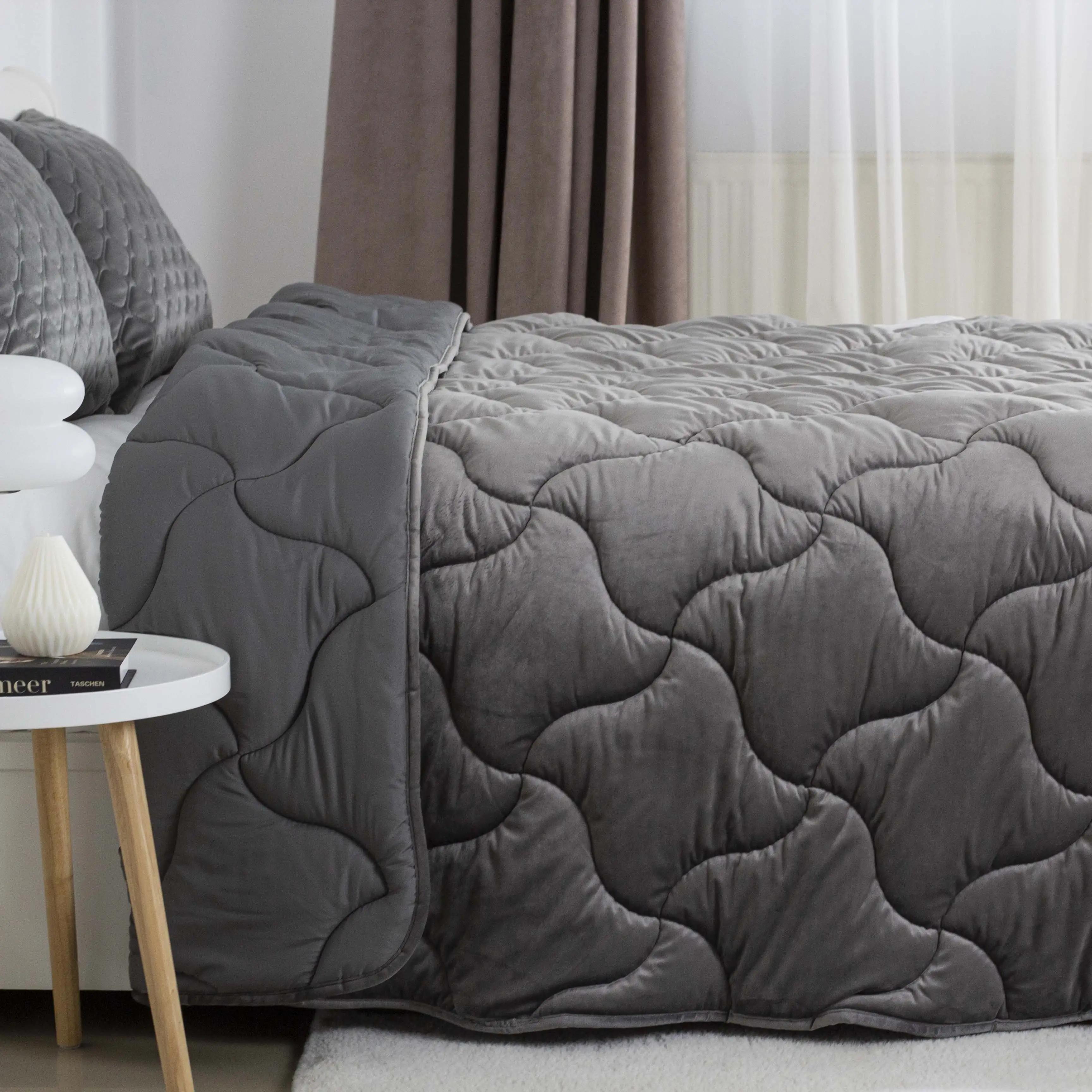 Ковдра ТЕП "VELOUR" Темно - сіра, 180x210 - Фото 3