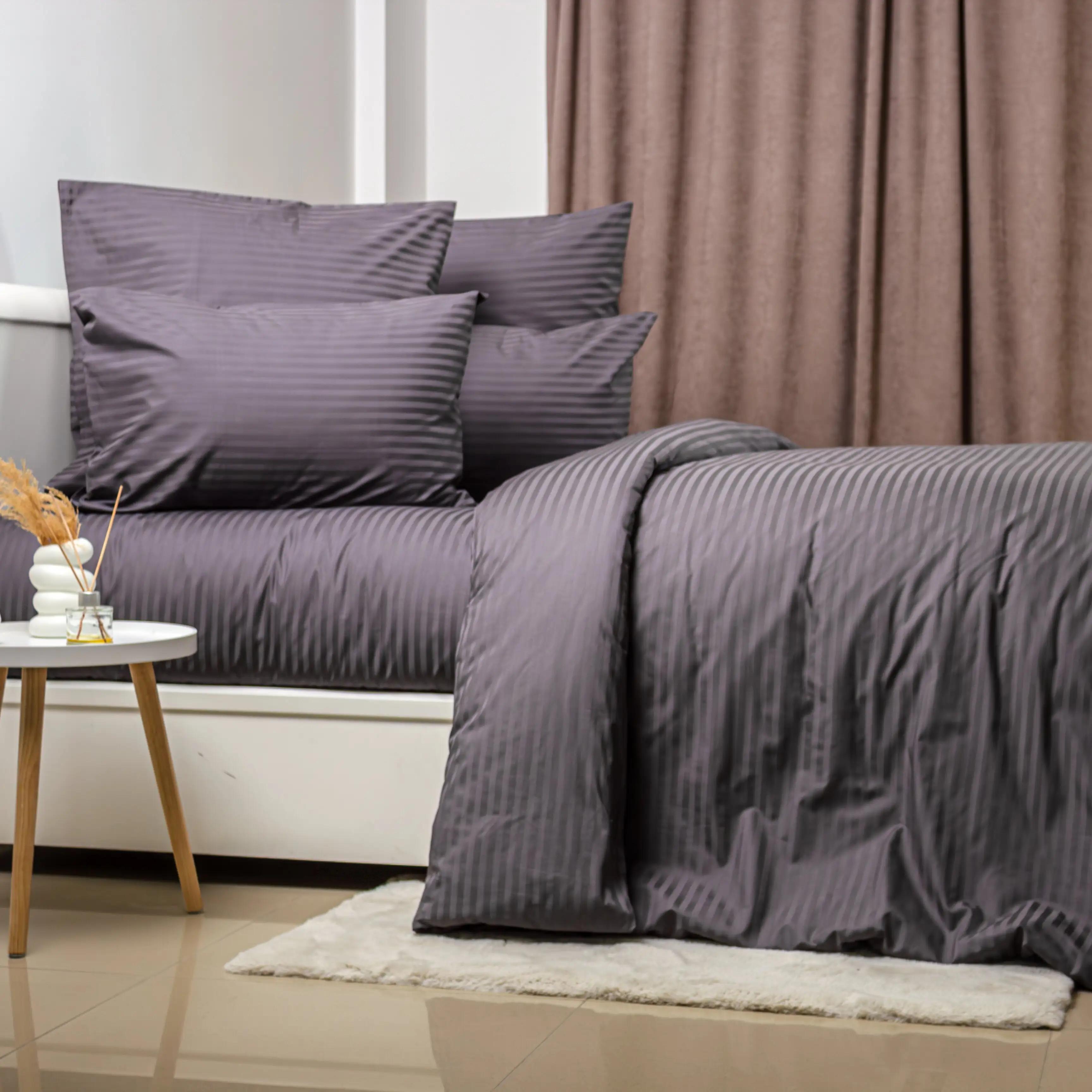 Duvet cover TEP ‘STRIPE SATIN PREMIUM’ Graphite eco