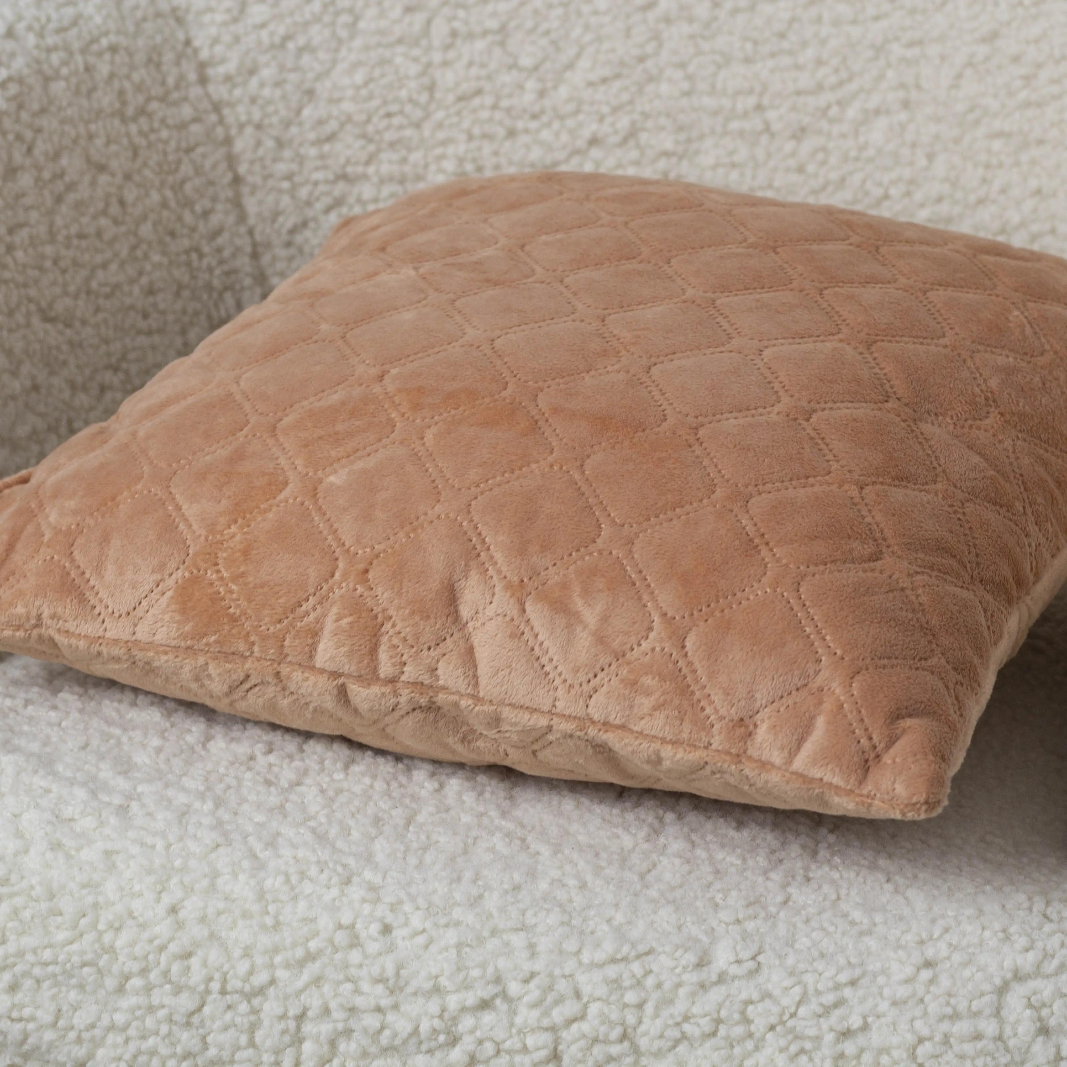 Decorative pillow "VELOUR" Coffee, 45x45 - Photo 4